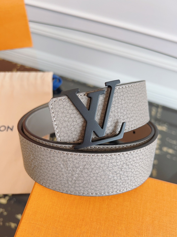 ルイヴィトンベルト角部分ディテール